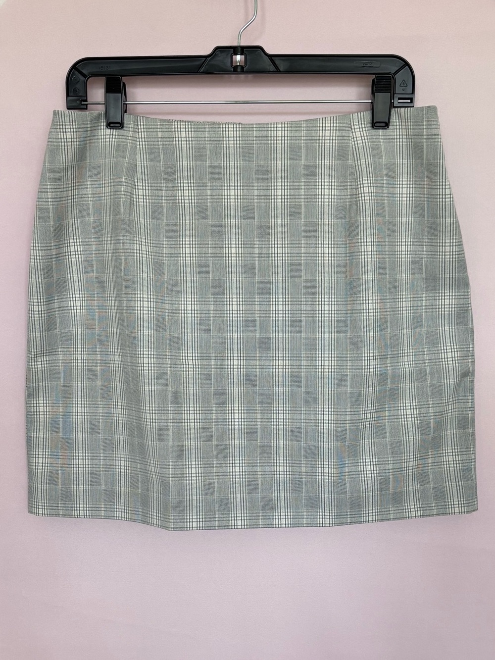 H&M Gray & Ivory Plaid Pencil Mini Skirt--NWT--10